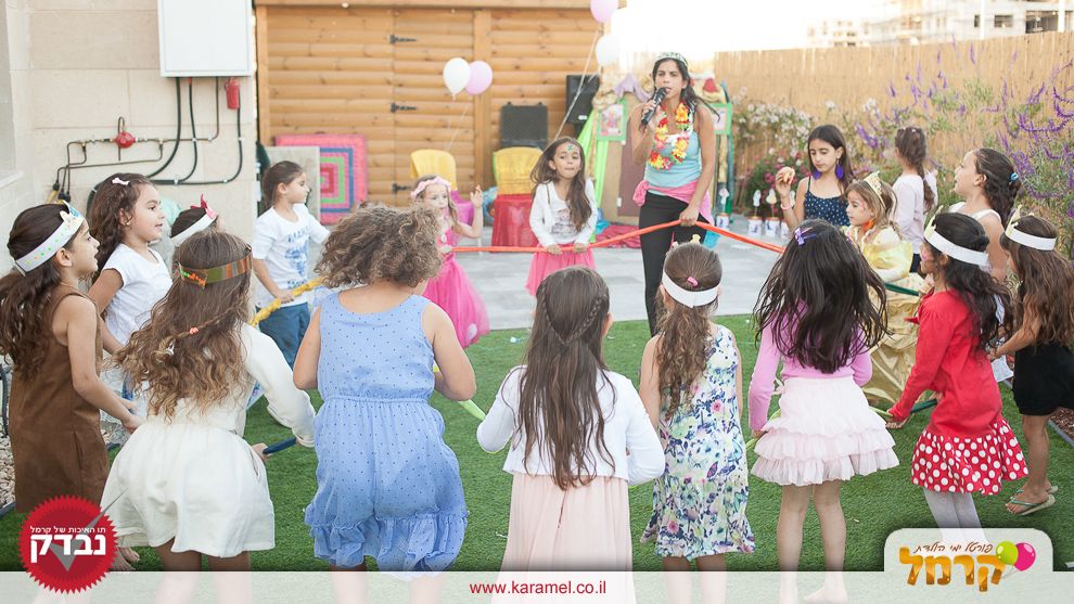 הפעלות קסומות עם אריאלה - 1700-55-07-55