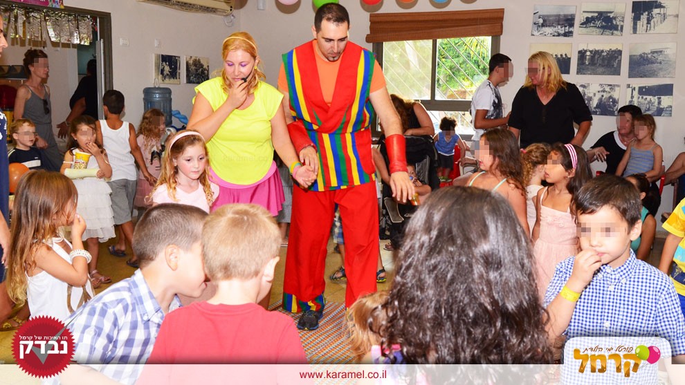 אננס וסומסום המקפיצים - 073-7597028
