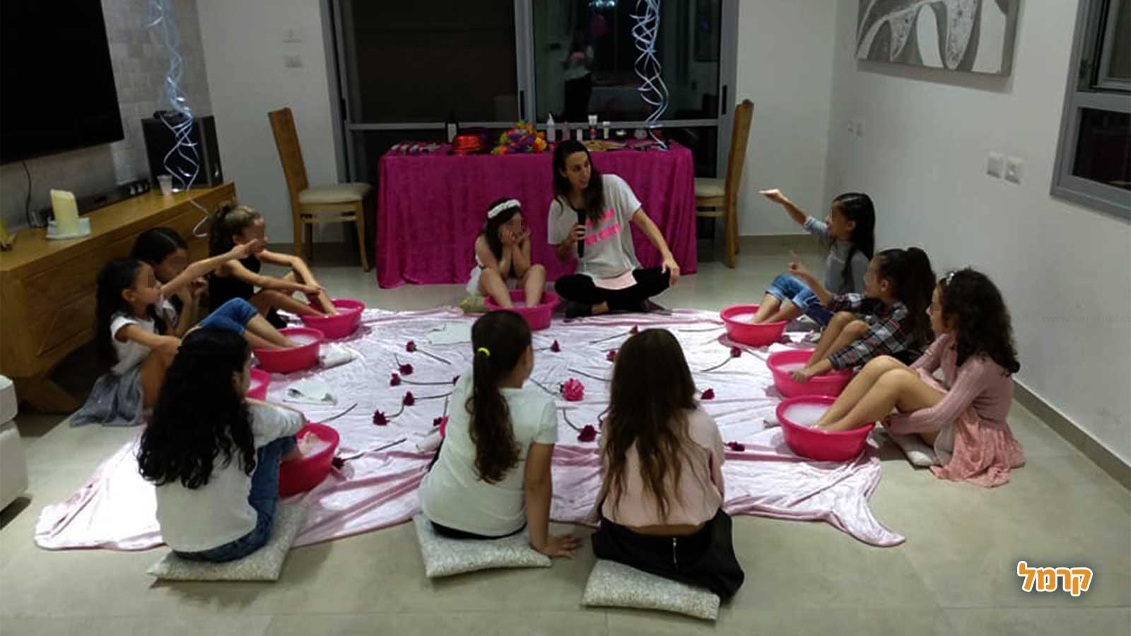 וואו גירלס - 073-7597043