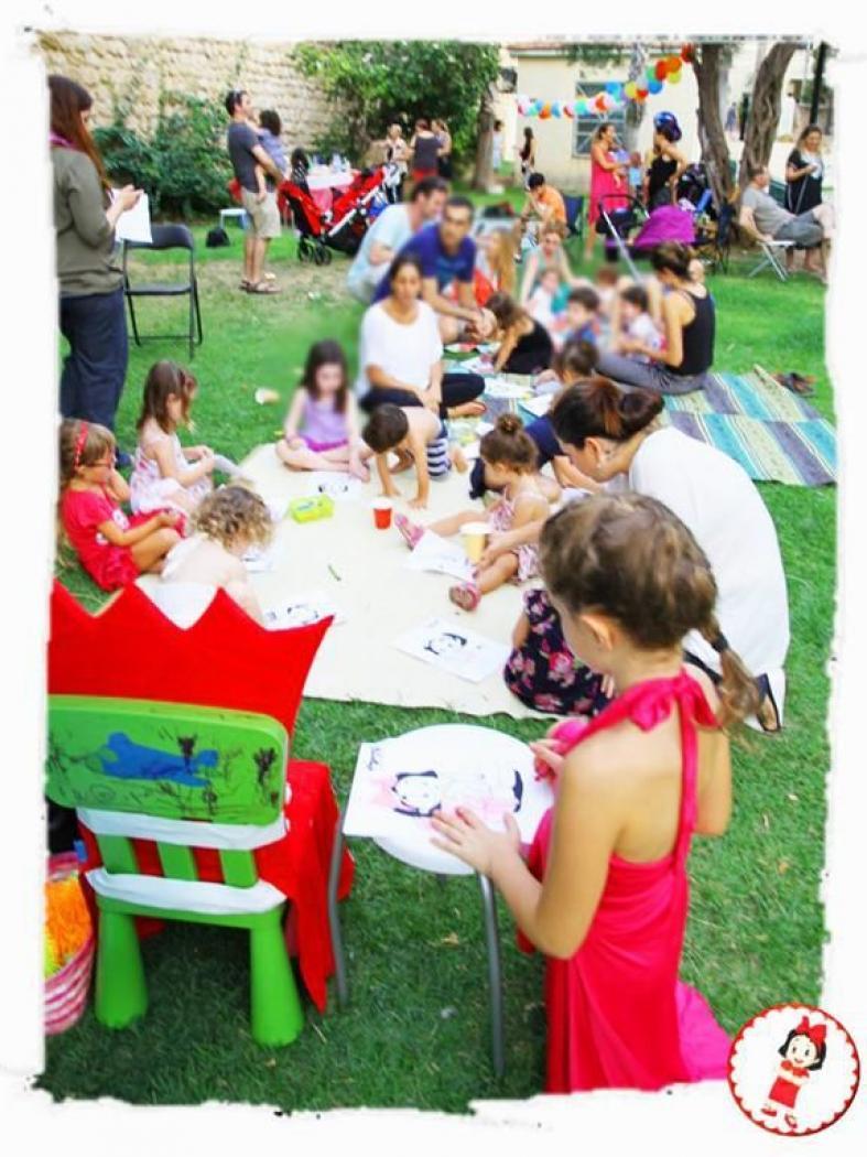 הילי וגילי חוגגות יומולדת - 1700-55-07-55