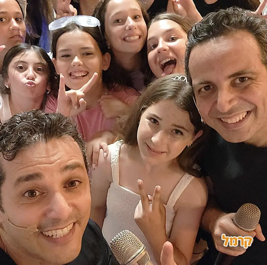 עופר ומאור כוכבי הצחוקייה - 073-7597046