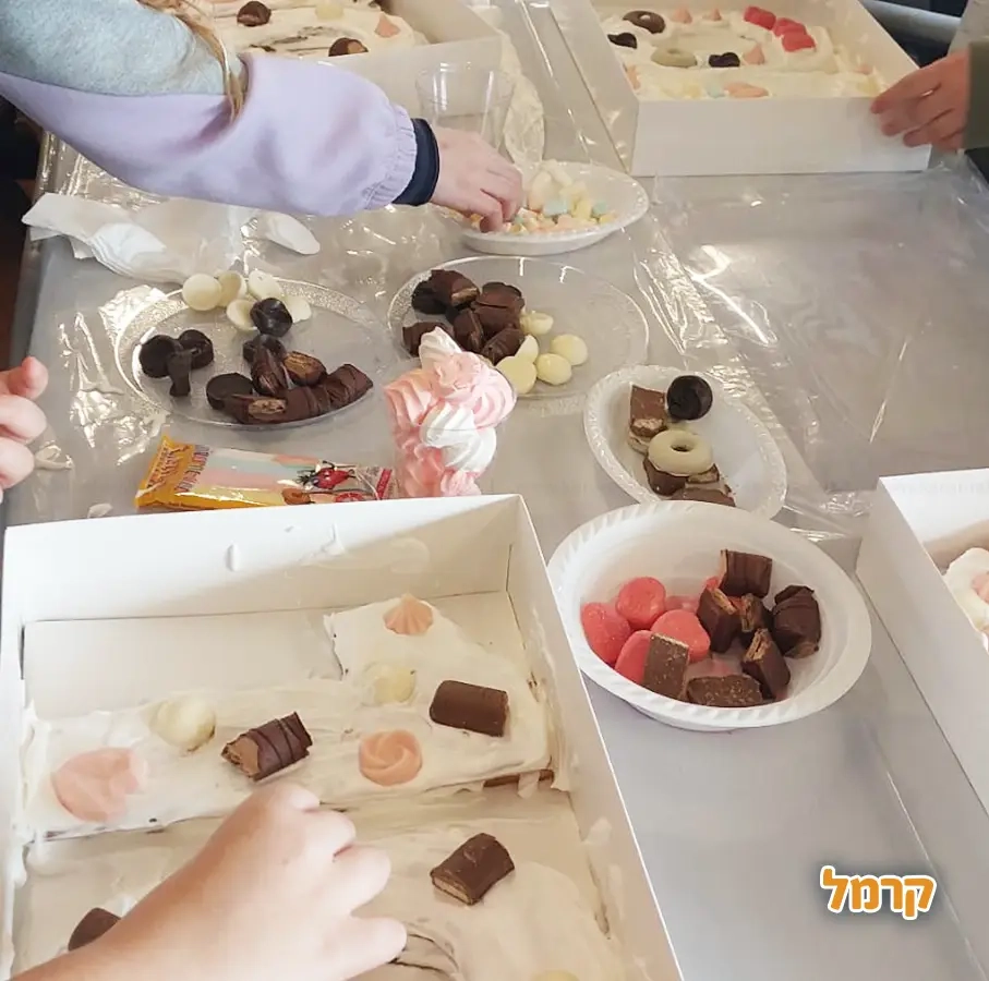 Aya's Sweets - 073-7597053