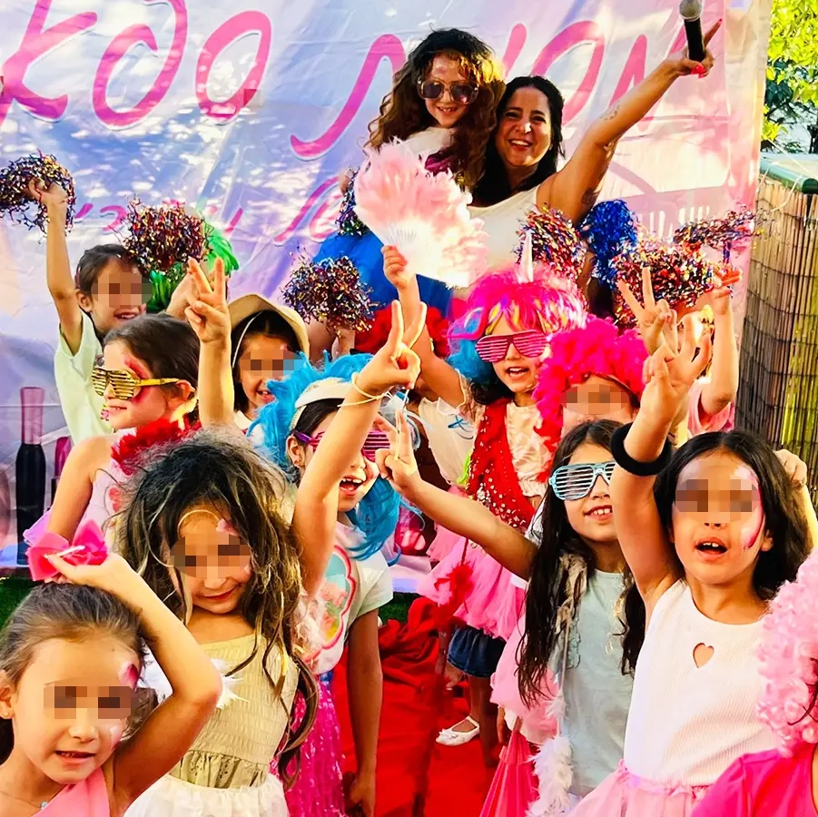 מסיבת ספא בקרנבל של נופרי - 073-7585452